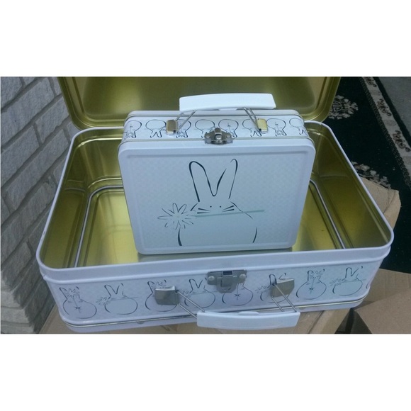 2pc White Bunny Print Metal Lunch Boxes rabbits design 1large 1small must see NW - Picture 6 of 16